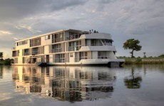 Zambezi Queen Houseboat Safari