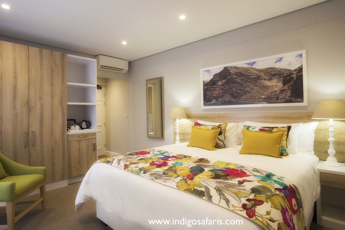8. Mantis St Helena Contemporary Room Des Jacobs Photography (2)