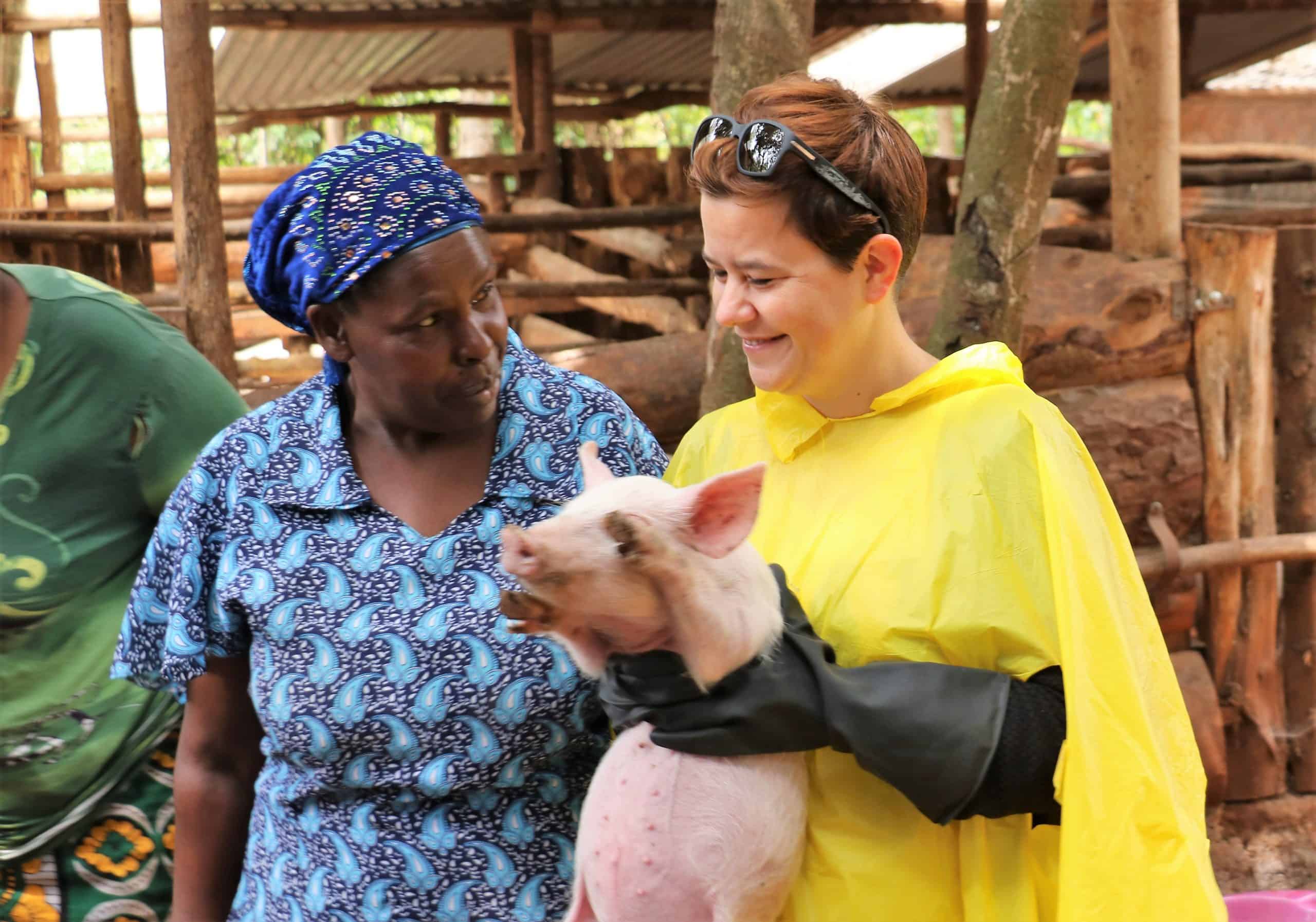 40. Guests Contribute To The Purcahase Of Pigs