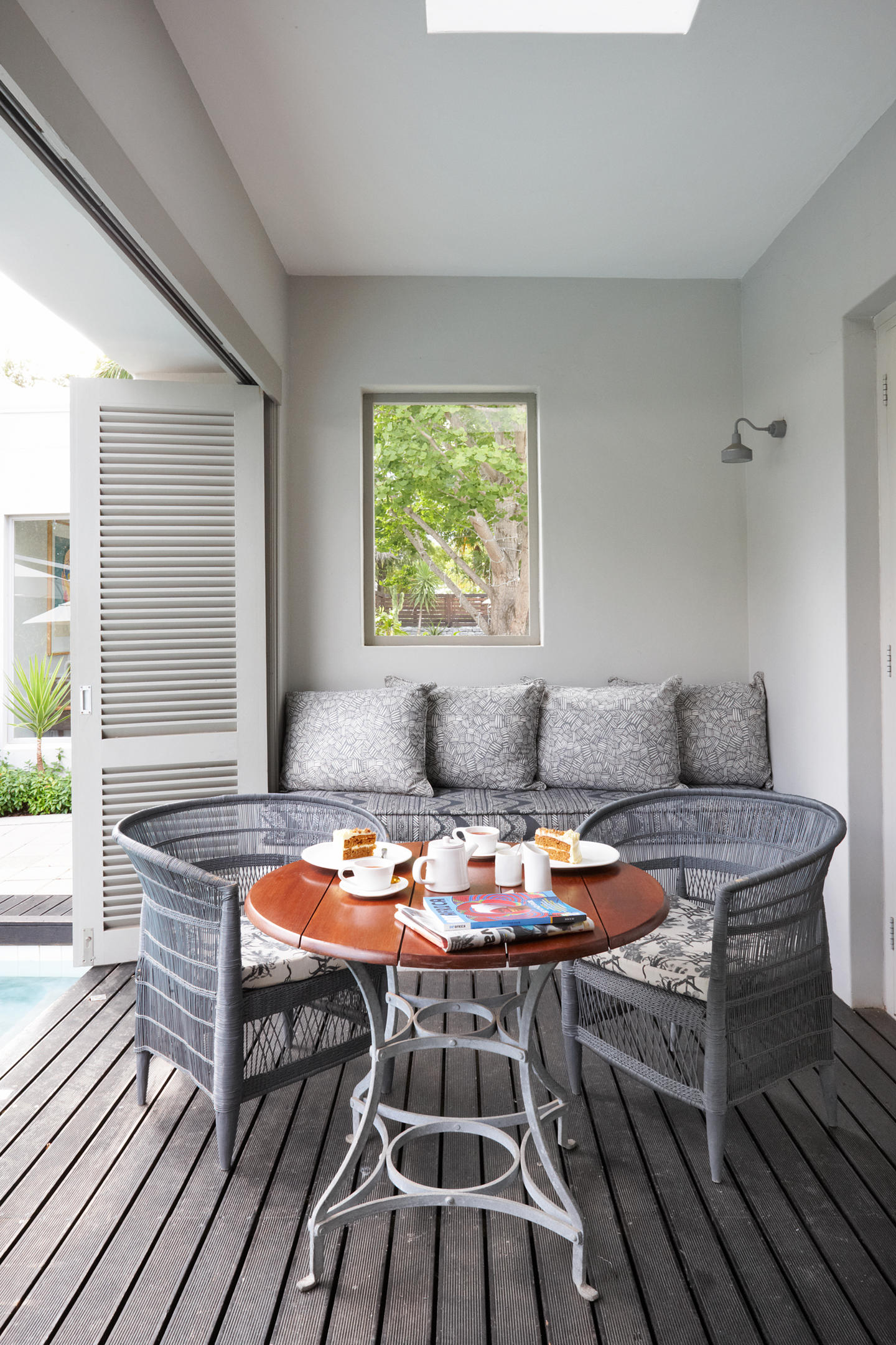 Rs Micky 2018 180403 Bedroom Patio