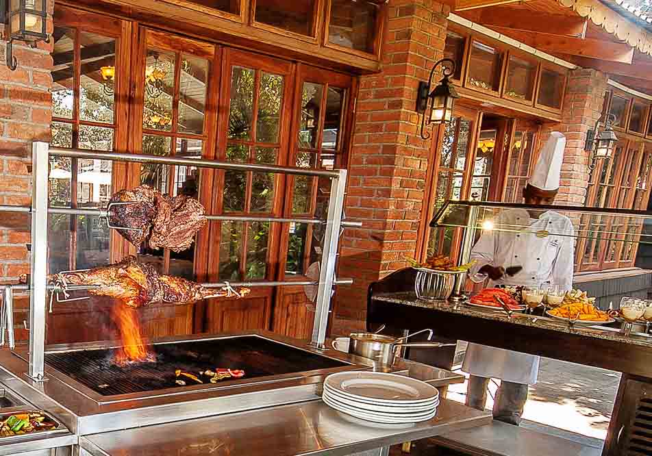 Arusha Coffee Lodge Garden Buffet
