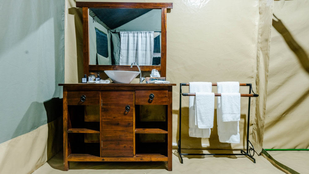Ang'ata Ngorongoro Camp.jpg4