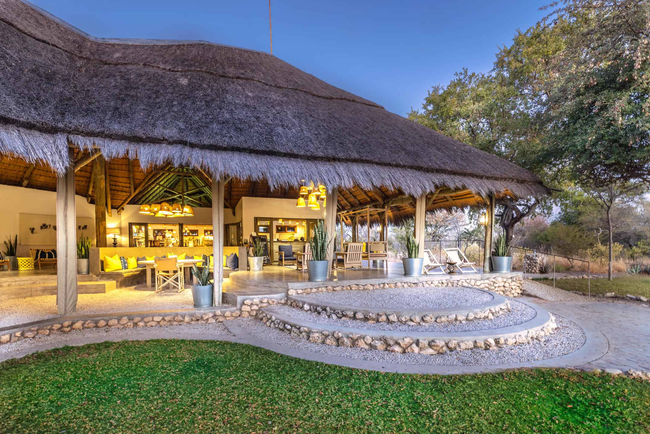 Mushara Bush Camp Restaurant Lapa Veranda 2
