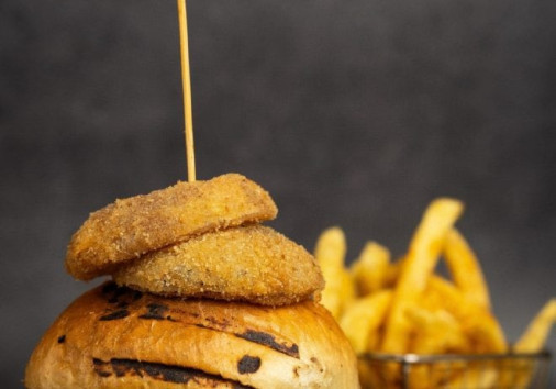 Roast The Hub Restaurant Carnoiore