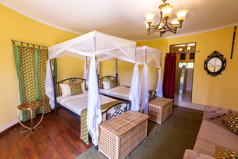 Ikoma Two Beds Yellow